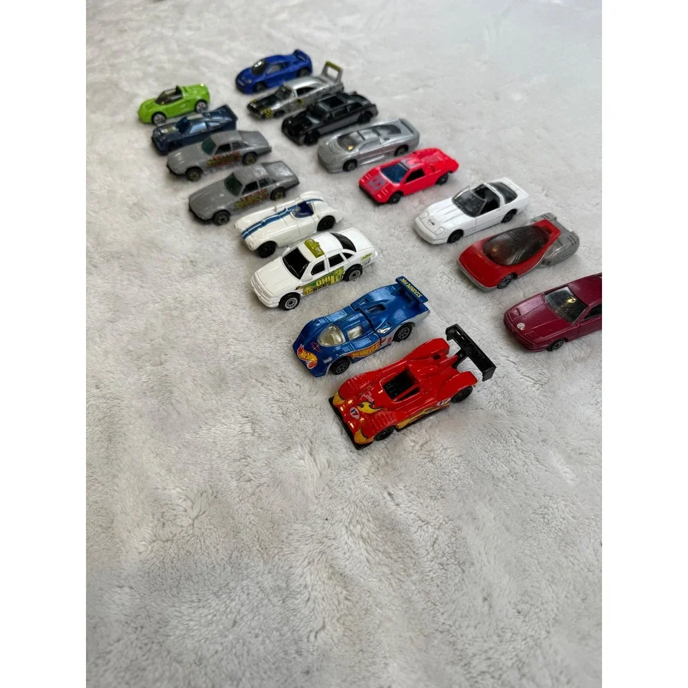 Hot Wheels 1990 Mattel Dodge Charger‎ Daytona Lot of 15 Toy Cars